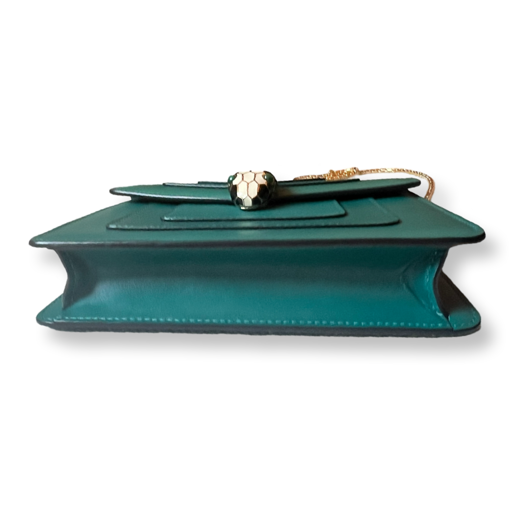 Bvlgari Serpentini authentic Green Shoulder Bag