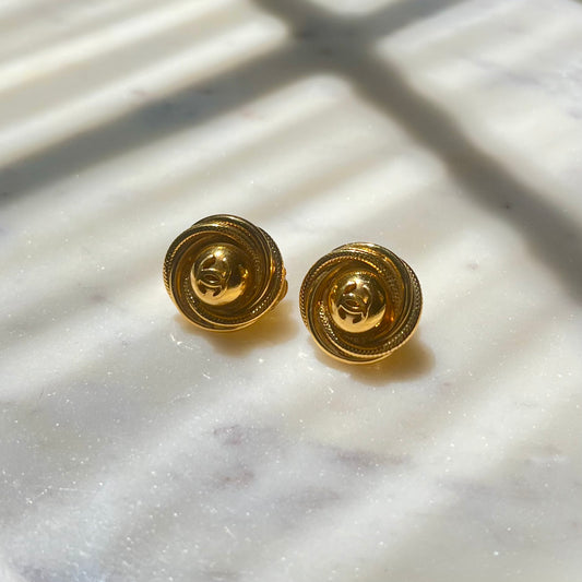 Vintage 90s gold chanel earrings