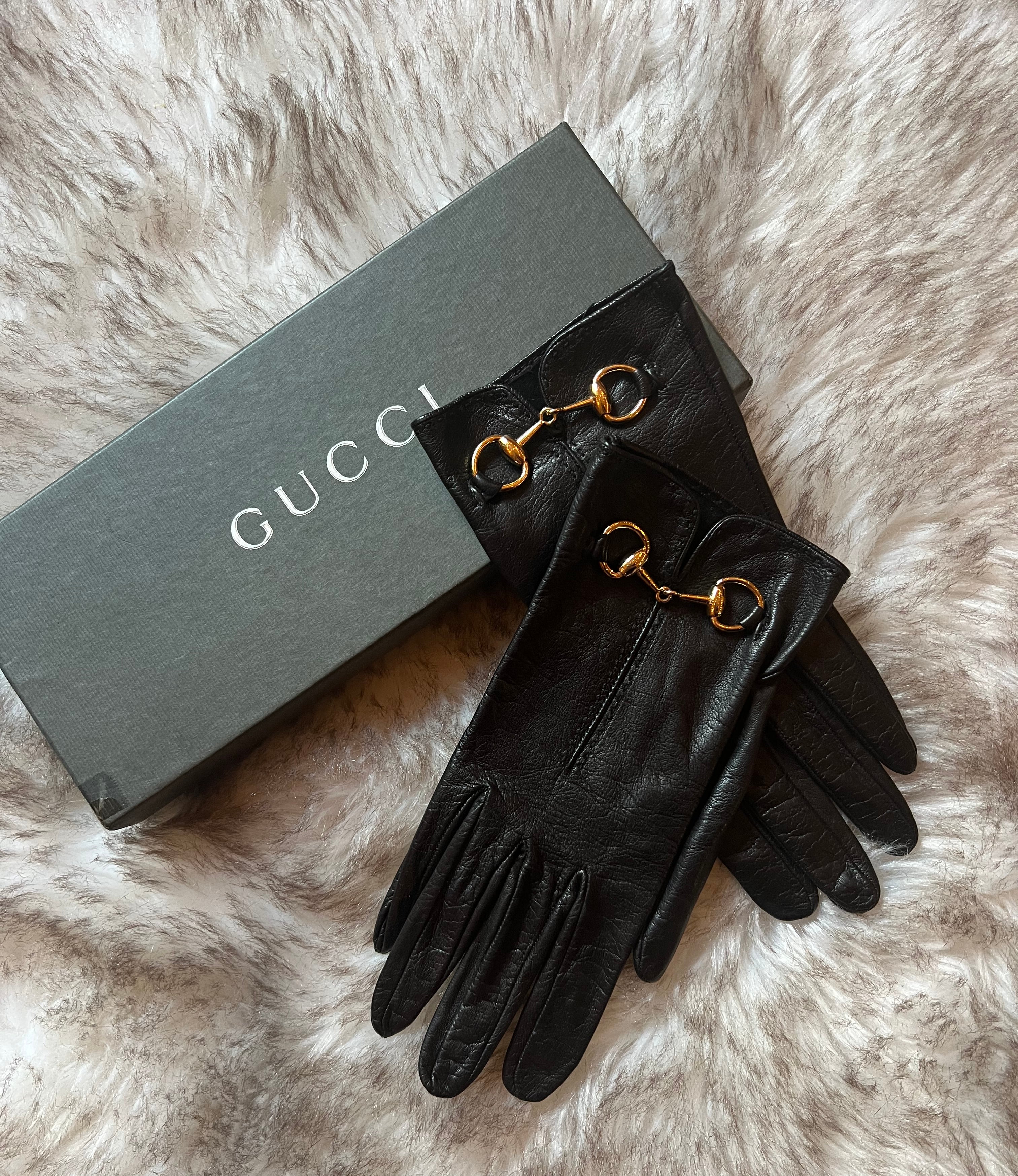 Gucci authentic Black leather gloves gold horsebit hardware