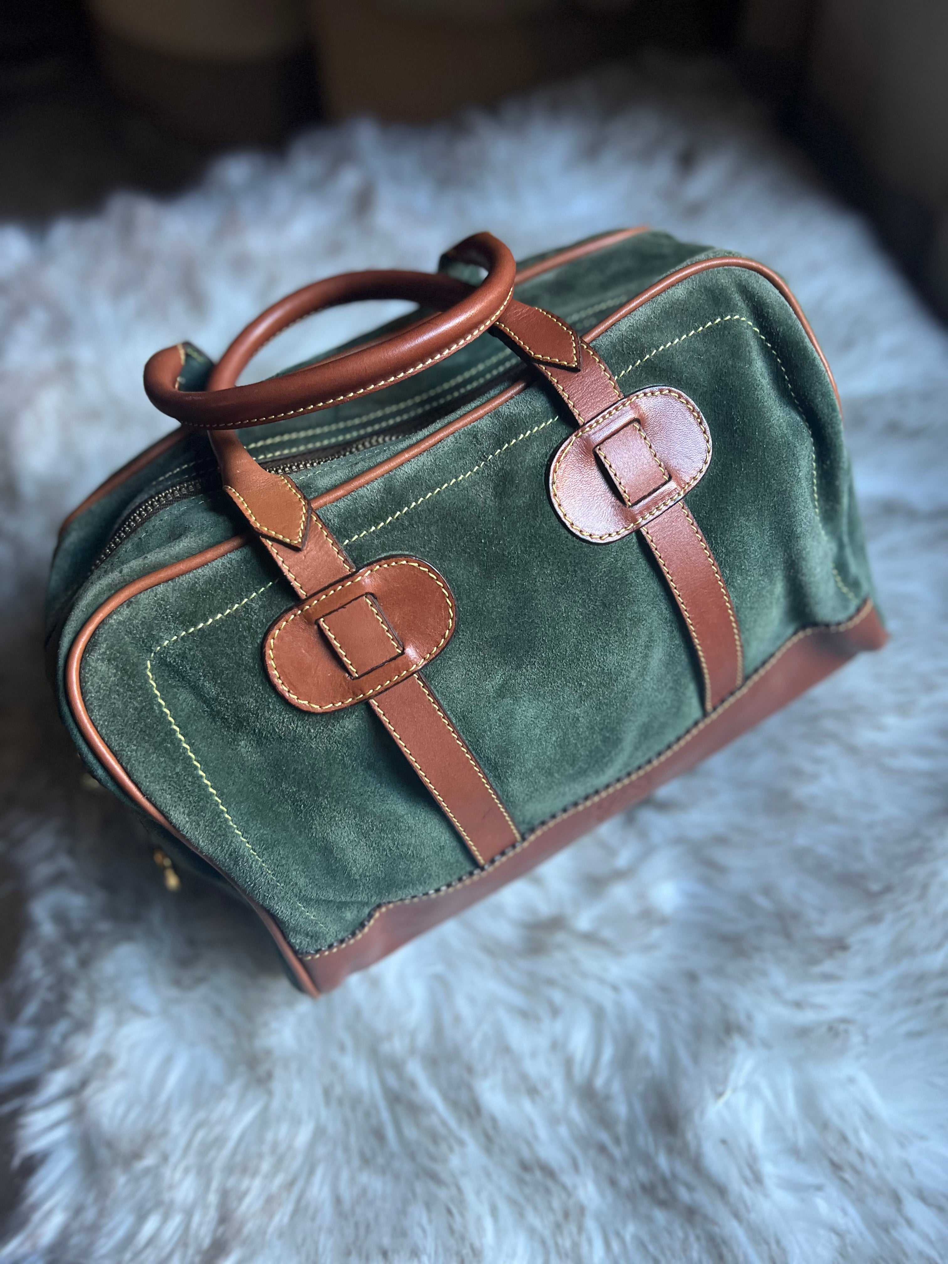 Old Loewe Green Suede spaceious bag authentic